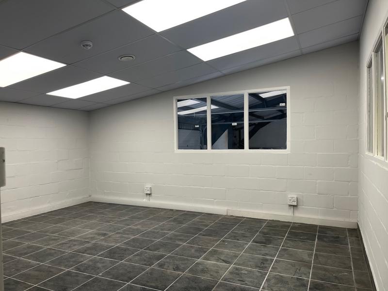 To Let Commercial Property for Rent in Retreat Industrial Western Cape